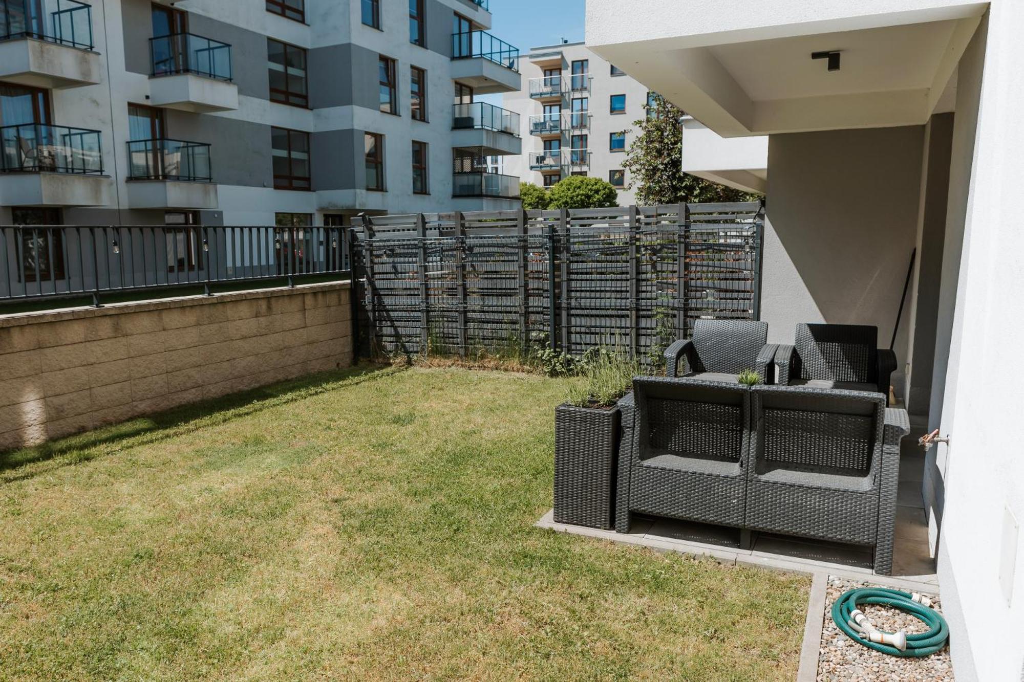 Cyrkoniowa Apartment *